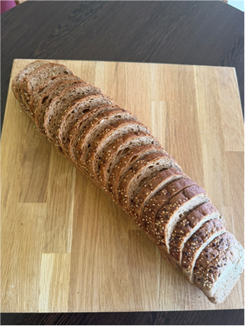 PŠENIČNI KRUH SA SJEMENKAMA - SOVITA